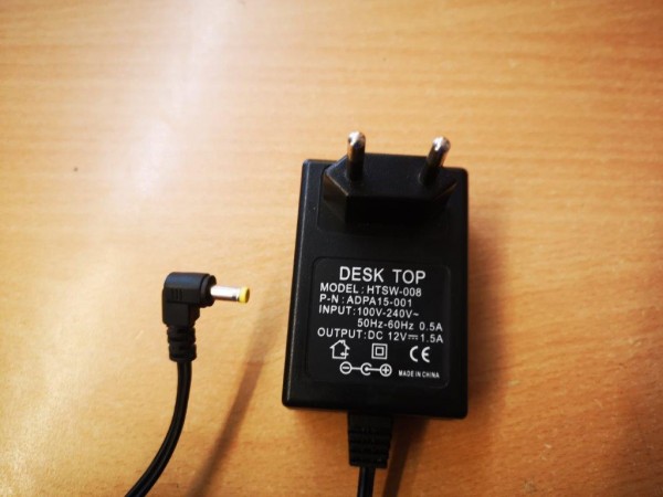 Netzteil 12V DC, 1500mA